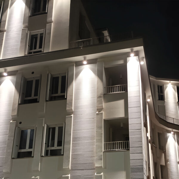 Via Paullo 3 Milano 1 out OUT